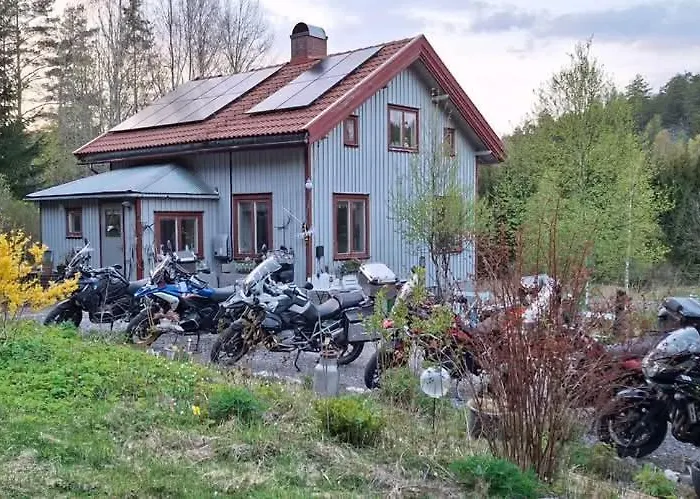 Charmigt Aeldre Hus, Laddbox 22 Kw, 5 Bil-Minuter Till Bad